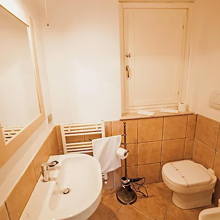Hotel Il Ristoro Del Viandante Offagna Zimmer foto